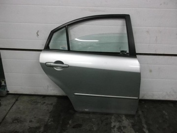 Двері праві зад mazda 6 hb -доставка- фото №1