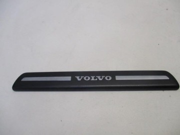 Планка накладка порога праві перед volvo v50 фото №1