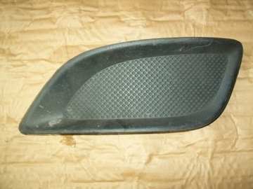 Toyota avensis t25 06-08 решітка бампера ліва фото №1