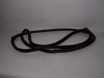 Прокладка дверь левый зад mazda 3 bm 2014r фото №1