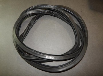 Vw passat b8 прокладка дверь левый зад 3g9867913h фото №1