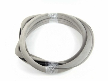 Mercedes w211 прокладка кузовная дверь левый зад фото №1