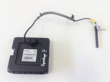 Модуль блок управления kia оригинальный номер 95400-f1430 фото №1