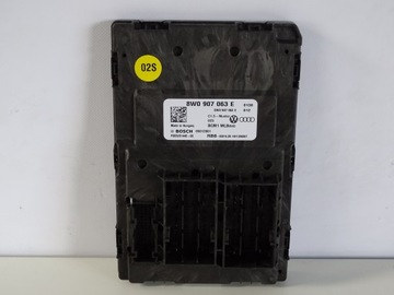 Audi a4 a5 8w модуль бортовою мережаю 8w0907063e фото №1