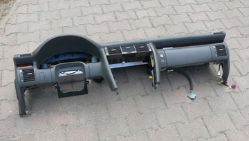 Панель раздаточная капот audi a8 d2 рестайлинг 33f swing фото №1