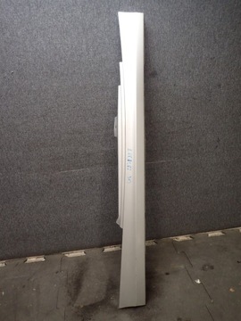 Поріг планка накладка права порогова bmw i 1 e88 e82 фото №1