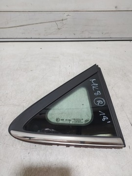 Ford fiesta mk8 скло кузовна права задня фото №1