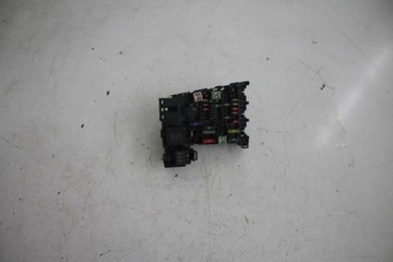 Коробка запобіжників 5q0937615c octavia iii фото №1