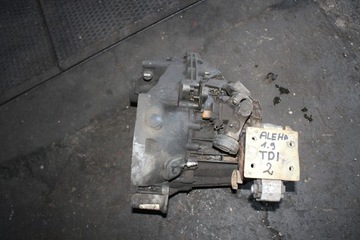 2 galaxy alhambra 1.9 tdi коробка передач 957t-7002ac фото №1
