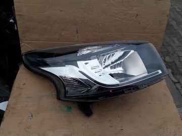 Лампа права передня renault trafic iii рестайлінг led фото №1