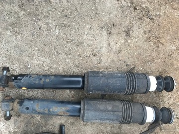 Fiat albea 2007r амортизатор газовый зад комплект фото №1