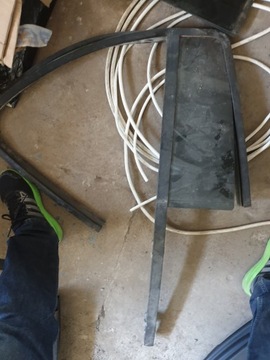 Dodge durango скло прокладка двері зад ліва фото №1