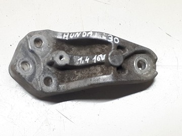 Лапи верхняя двигателя hyundai i30 1,4 16v 07-12r фото №1