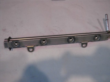 Планка інжекторів daewoo nubira 1/2 1,6 lanos фото №1