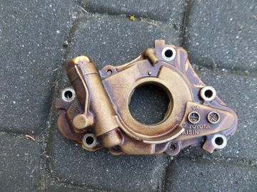Насос масла масляна toyota corolla e12 1.4 16 vvti фото №1