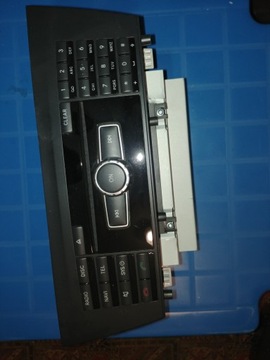 Mercedes w204 навігація радіо a2049009410 фото №1