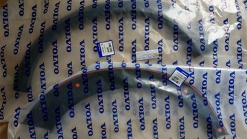 Volvo xc70 планка зад накладка na крило 2007- фото №1