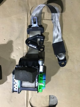 Audi a5 8t cabrio pas безопасности правые фото №1