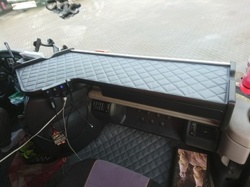 Полиця столик велика renault magnum з шухляда eco фото №1