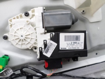 Моторчик стёкла перед правые citroen c8 1400208580 фото №1