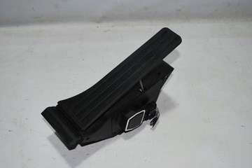 Mercedes e-klasa w212 педаль газа фото №1