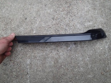 Планка ліва верхня решітка hilux 16-18r фото №1