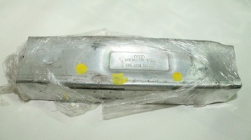 Відбійник зона зминання права audi a6 c6 4f0807134 фото №1