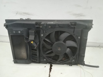 Peugeot 3008 1.6 hdi pas переднє радіатор комплект фото №1