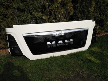 Man tgx євро 6 капот решітка ні відремонтована фото №1