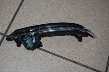 Поворотник зеркало правые audi a8 s8 led 4h0949102a фото №1