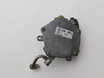 Audi a8 s8 d4 вакуум насос 07l145100d фото №1