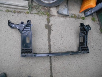 Hyundai tucson pas перед усилитель 64101-d7000 фото №1