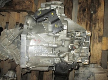 Коробка передач коробки передач ssangyong tivoli 1.6 e-xdi d2n фото №1