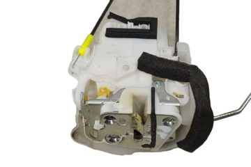 Замок двері праві перед subaru forester iii eu фото №1