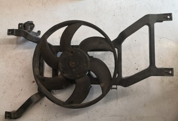 Вентилятор радіатор dacia logan 1.5 dci 8200702958 фото №1