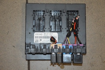 Audi tt 8j 2.0tfsi модуль бортовой сетью 8p0907063h фото №1