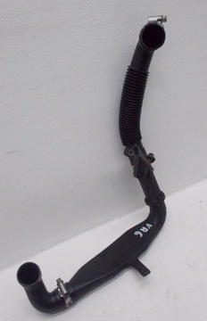 Шланг труба воздуха vw golf 3 2.8 vr6 021131128 фото №1