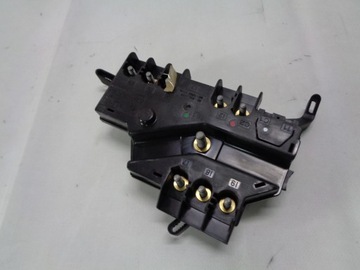 Mercedes w222 коробка запобіжників модуль фото №1