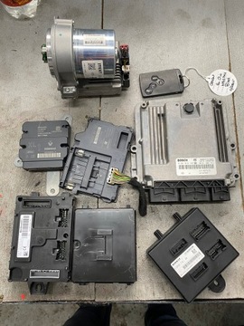 Компьютер двигателя clio iv 1.5 dci 0281019148 фото №1