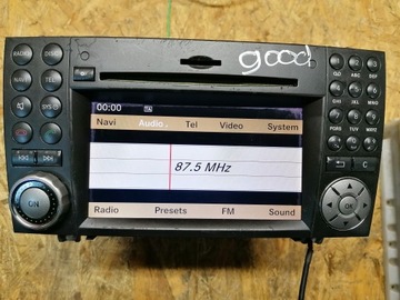 Mercedes r171 радио cd навигация a1718703794 фото №1