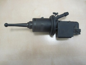 Volkswagen оригинальный номер 1k0 721 388m насос сцепления фото №1