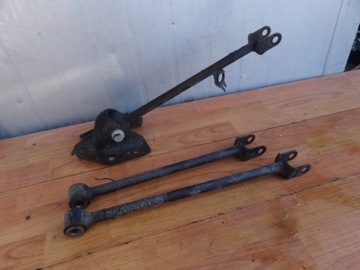 Dacia duster ii 19r 4x4 рычаг задний правые комплект фото №1