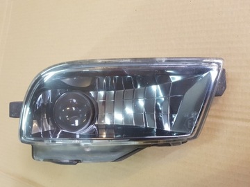 Галоген праві lexus is sport cross 01-05 -доставка- фото №1