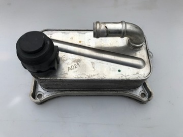 Audi радіаторів масла 06e117021j a4 a5 a6 q7 фото №1