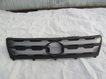 Suzuki grand vitara po 2015 год решётка радиатора решётка новая фото №1