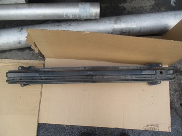 Vw passat b6 балка бампера кронштейн 3c0807629a фото №1