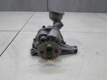 Насос масла mercedes c класс w202 2.2d 6041810401 фото №1