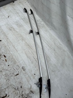 Vw touran 1t рейлинг крышный правые хром 1t0860022a фото №1