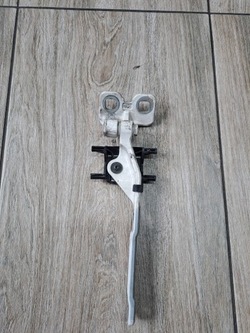 Петля правые капота решётка volvo fh 4 fmx фото №1