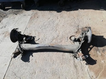 Задняя ось балка комплектная c4 grand picasso ii фото №1